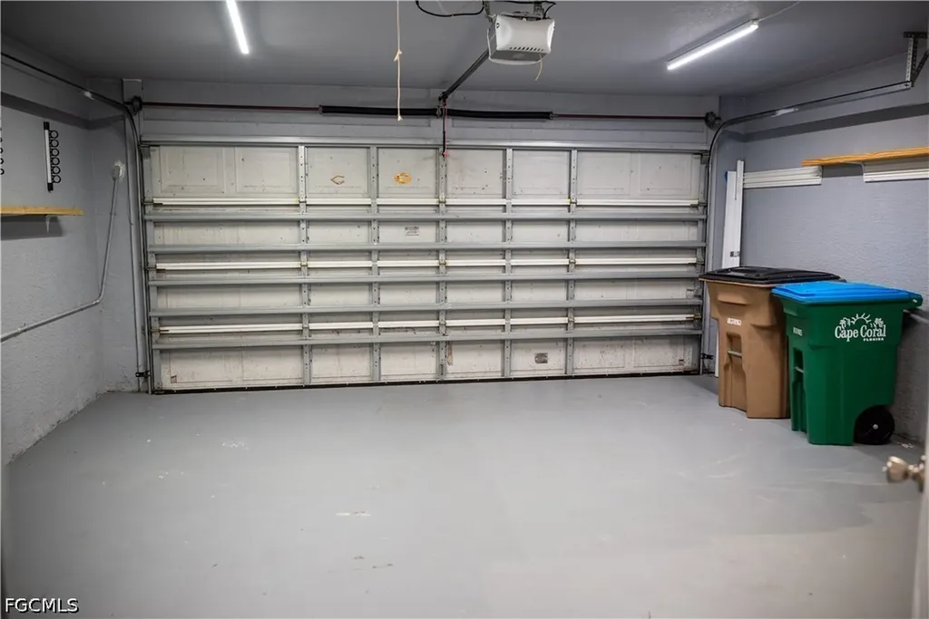 1422 SE 18th Street Cape Coral FL 33990