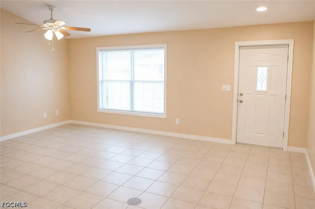 1422 SE 18th Street Cape Coral FL 33990