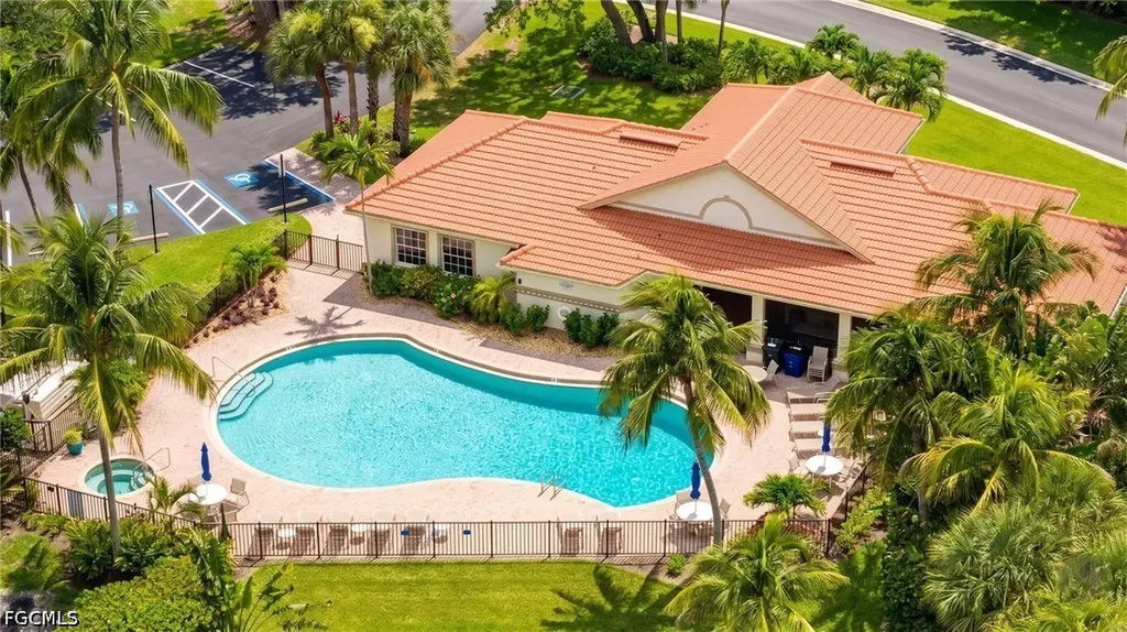 11021 Sea Tropic Lane Fort Myers FL 33908