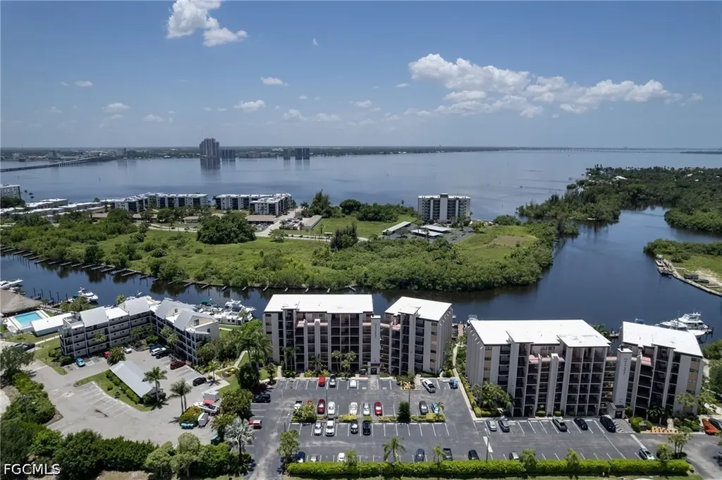 3458 Hancock Bridge Parkway North Fort Myers FL 33903