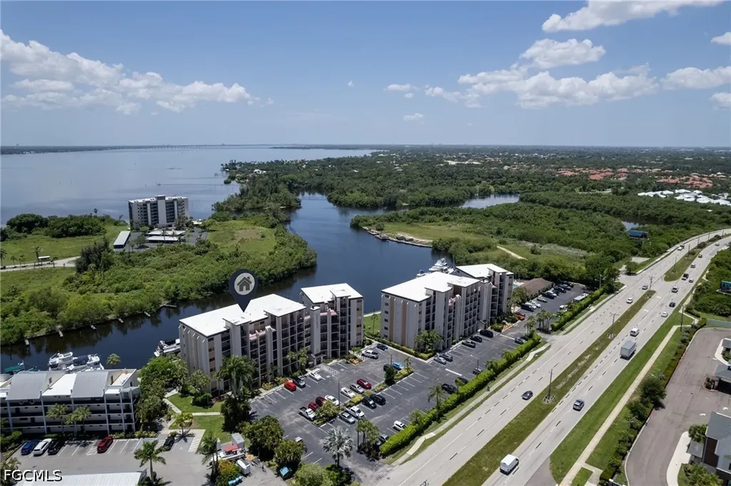 3458 Hancock Bridge Parkway North Fort Myers FL 33903