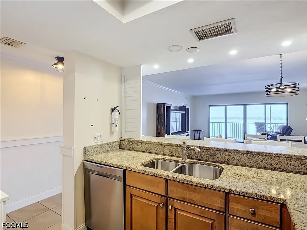 1901 Clifford Street Fort Myers FL 33901