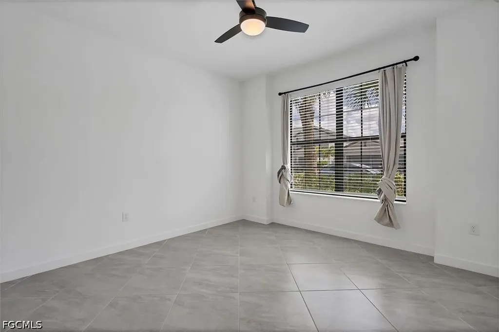 11368 Canopy Loop Fort Myers FL 33913
