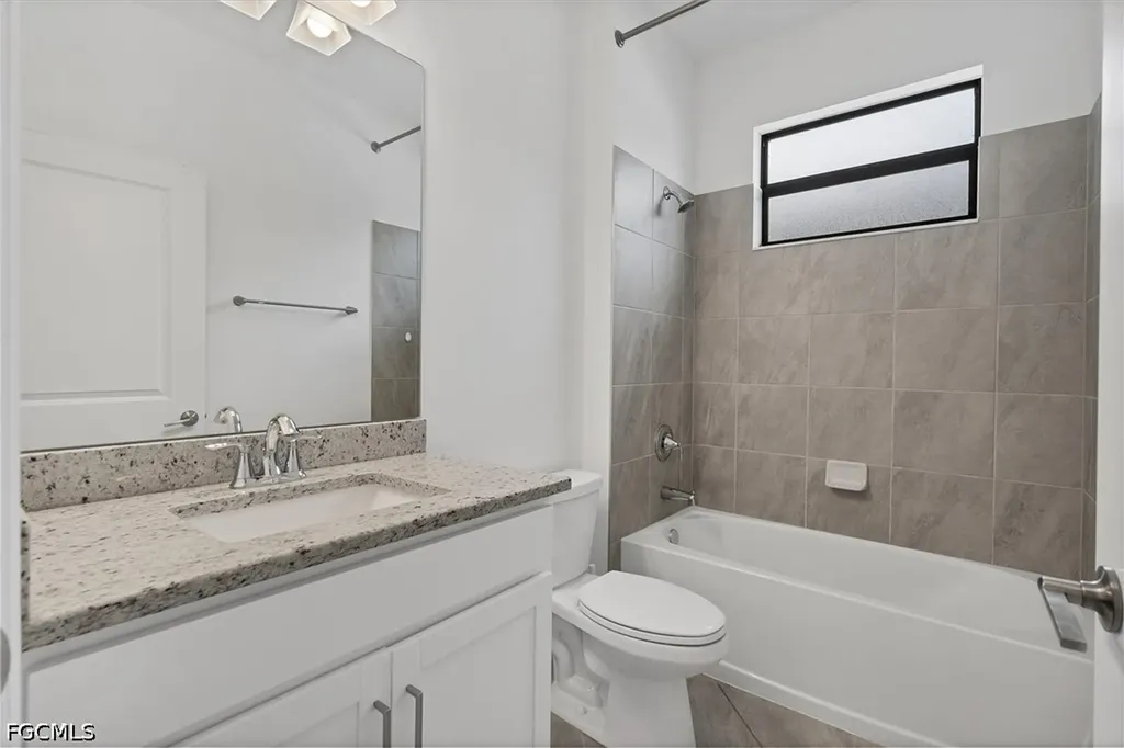 11368 Canopy Loop Fort Myers FL 33913