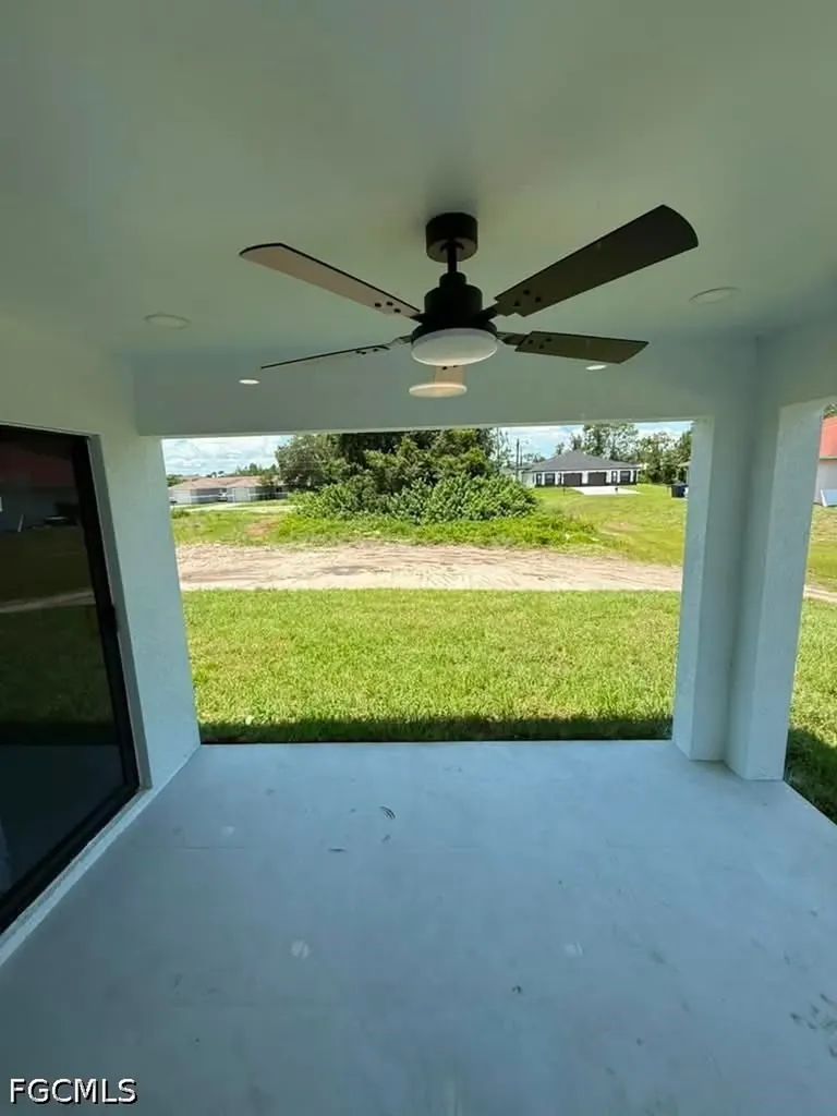 4733-4735 24th Street SW Lehigh Acres FL 33973