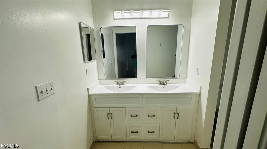 8484 Bernwood Cove Loop Fort Myers FL 33966