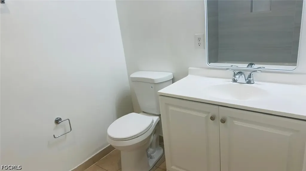 8484 Bernwood Cove Loop Fort Myers FL 33966