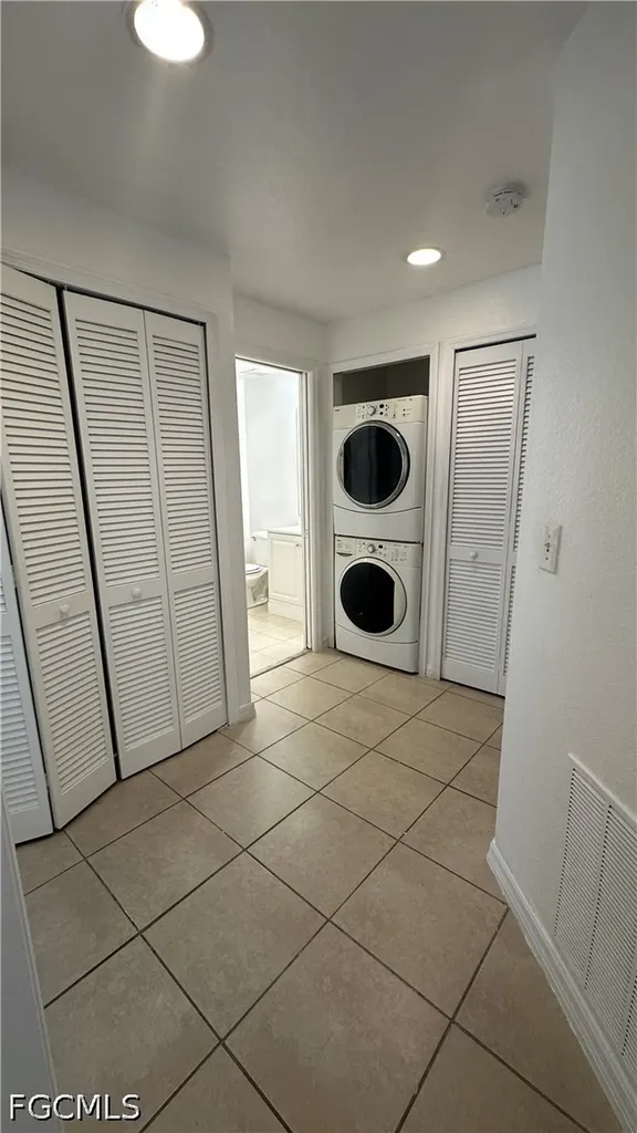 8484 Bernwood Cove Loop Fort Myers FL 33966