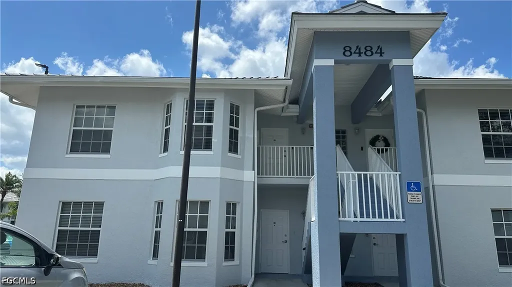8484 Bernwood Cove Loop Fort Myers FL 33966