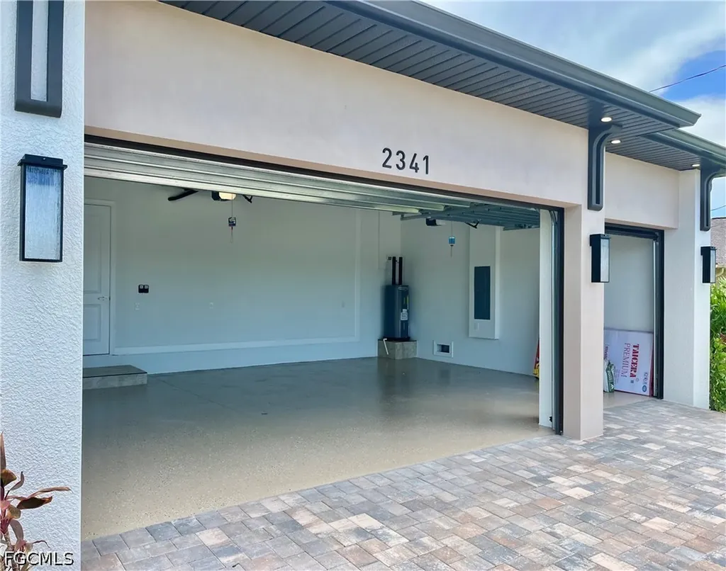 2341 NW 38th Place Cape Coral FL 33993