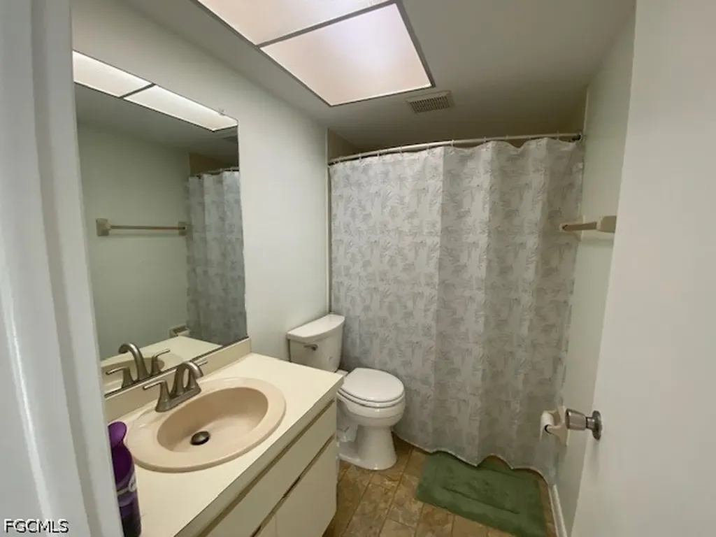 15390 Moonraker Court North Fort Myers FL 33917