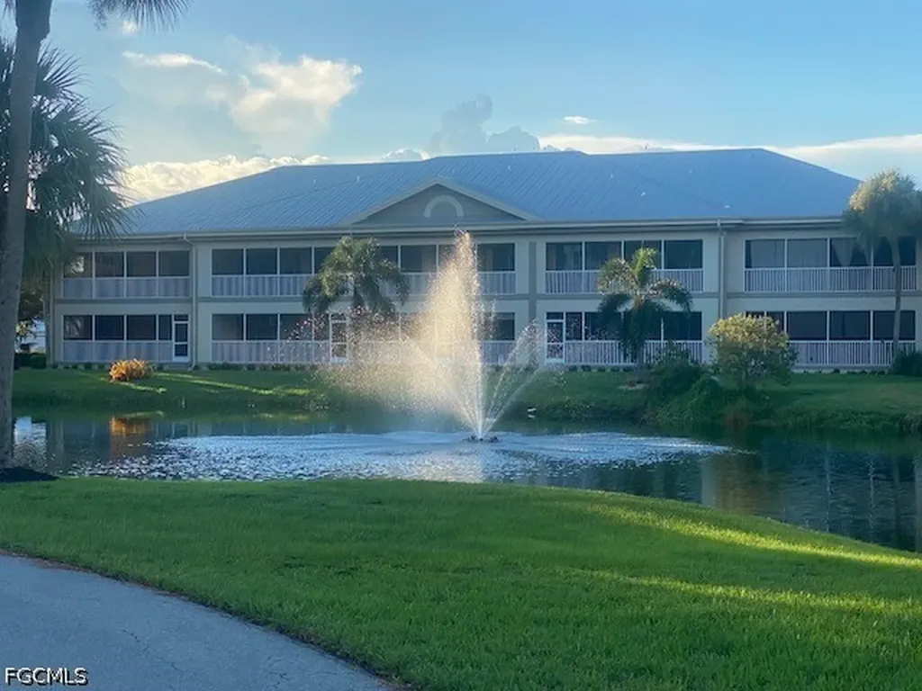 15390 Moonraker Court North Fort Myers FL 33917
