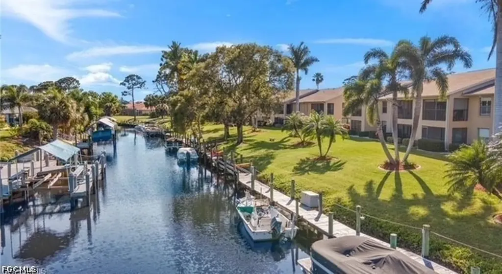 15390 Moonraker Court North Fort Myers FL 33917