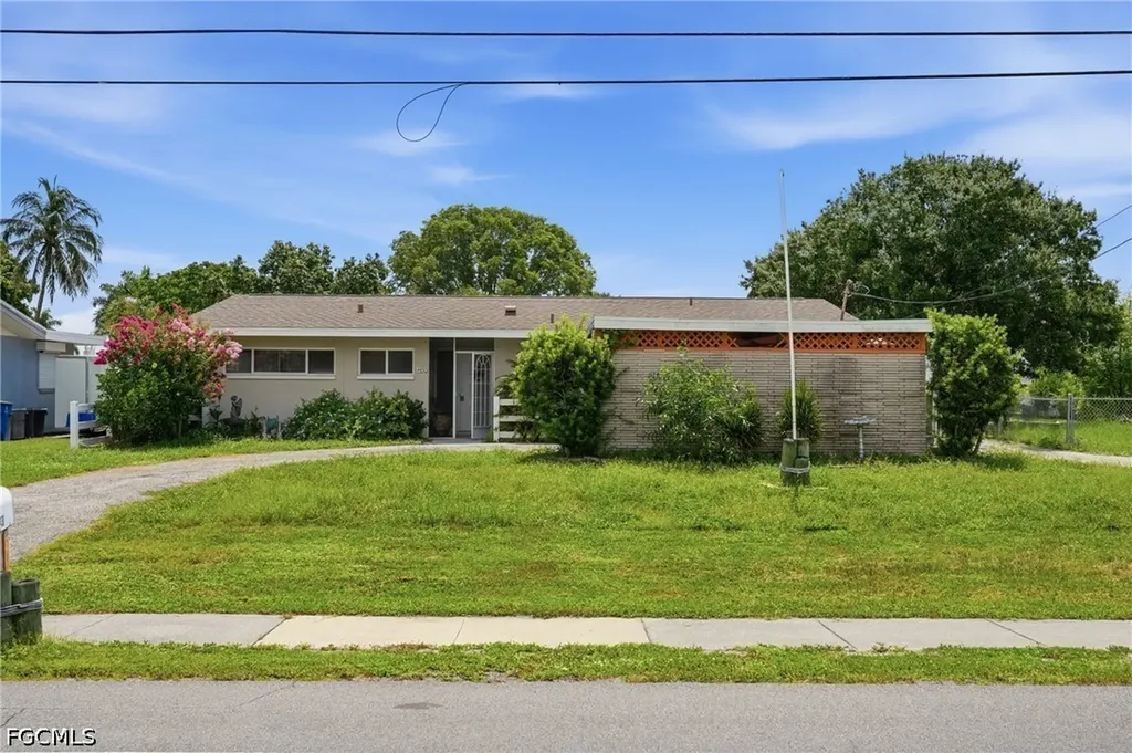 4430 Orange Grove Boulevard North Fort Myers FL 33903