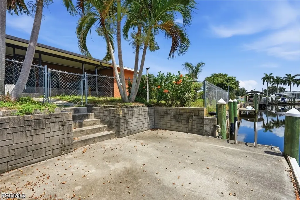 4430 Orange Grove Boulevard North Fort Myers FL 33903