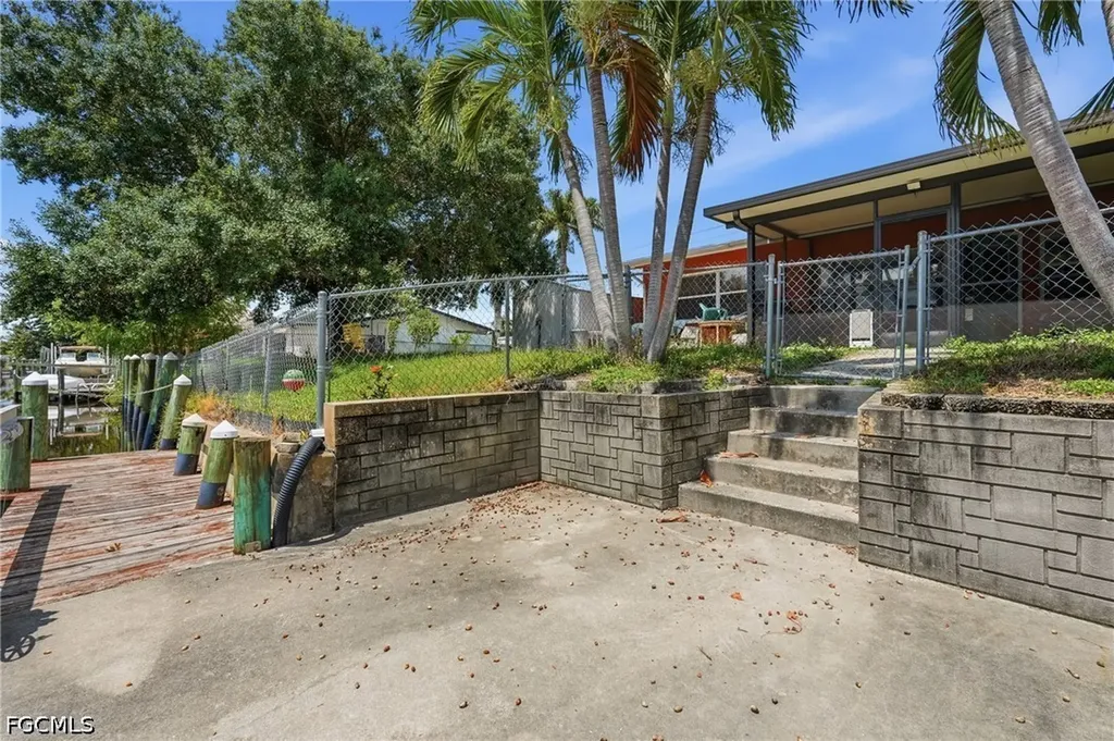4430 Orange Grove Boulevard North Fort Myers FL 33903