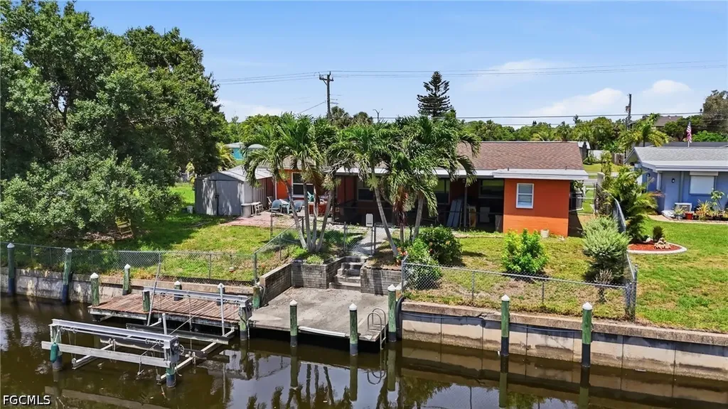 4430 Orange Grove Boulevard North Fort Myers FL 33903