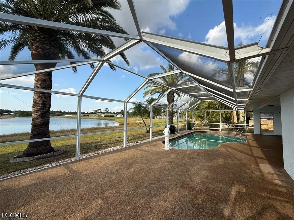 2803 E 5th Street Lehigh Acres FL 33972