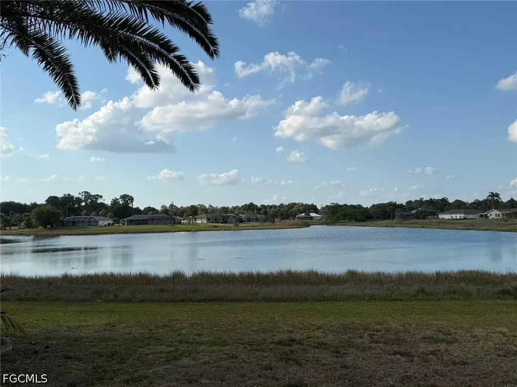 2803 E 5th Street Lehigh Acres FL 33972
