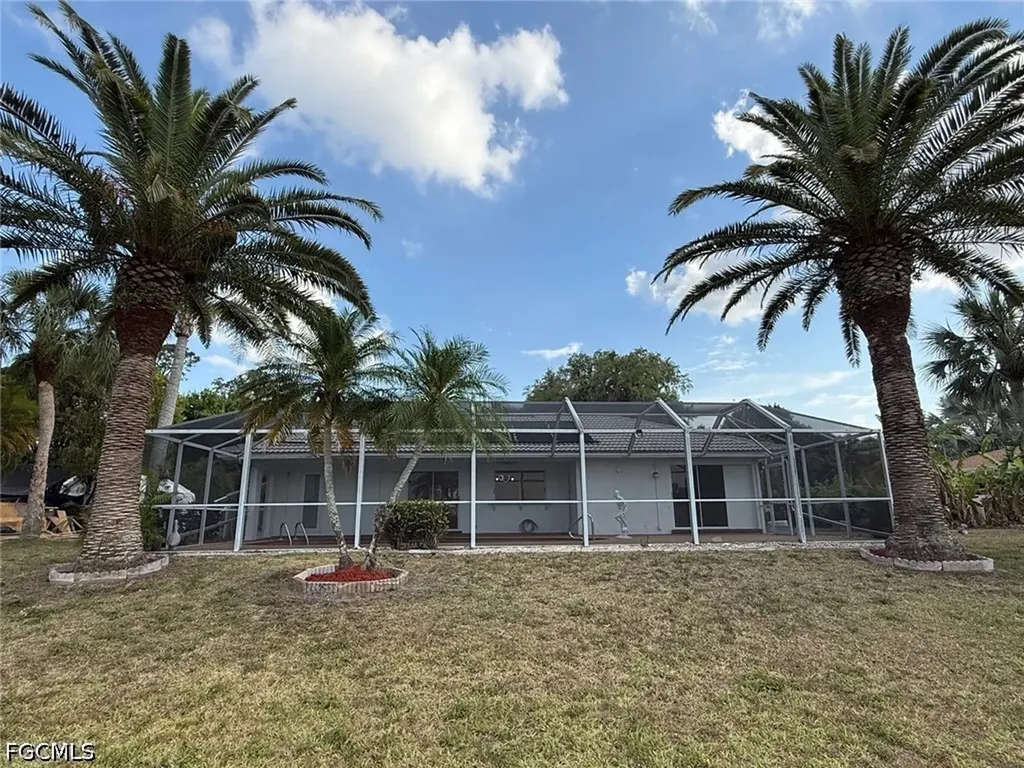 2803 E 5th Street Lehigh Acres FL 33972