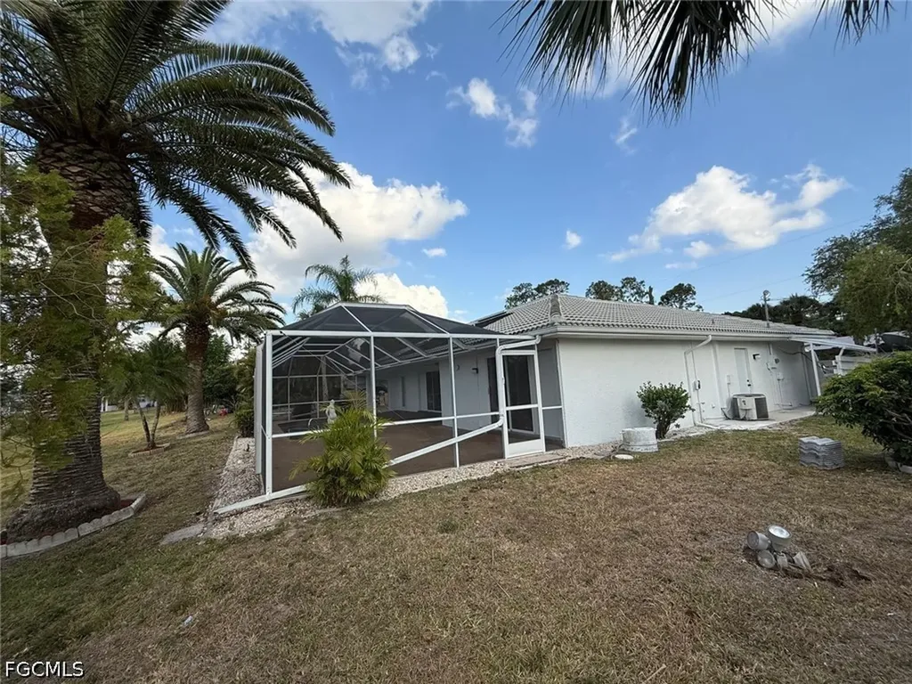 2803 E 5th Street Lehigh Acres FL 33972
