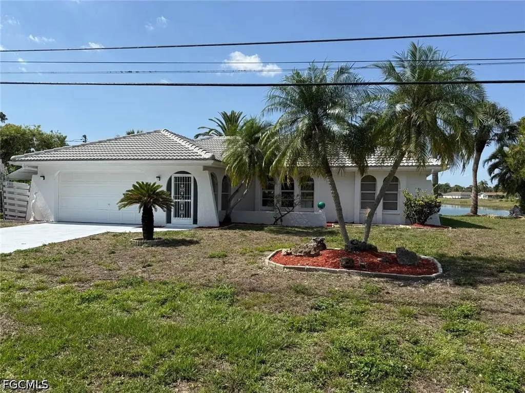 2803 E 5th Street Lehigh Acres FL 33972