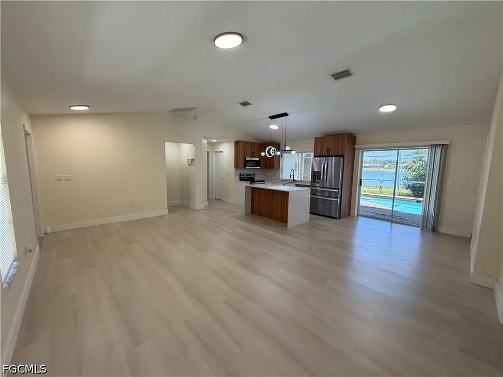 2803 E 5th Street Lehigh Acres FL 33972