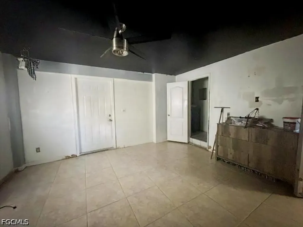 8096 Albatross Road Fort Myers FL 33967