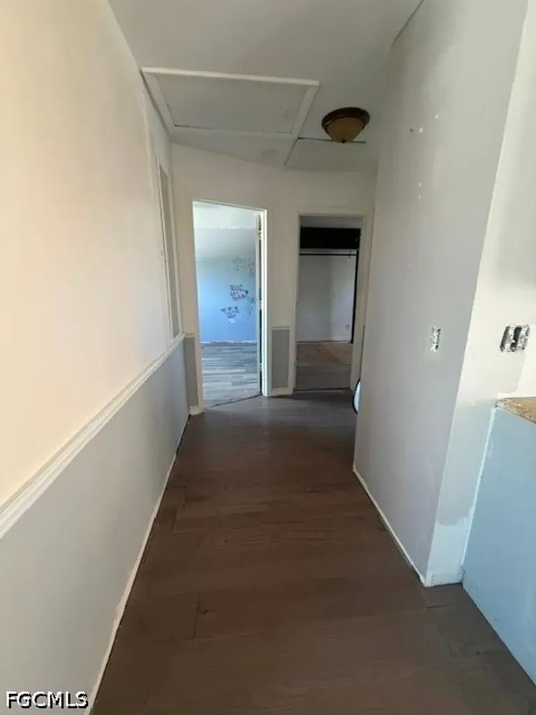 8096 Albatross Road Fort Myers FL 33967