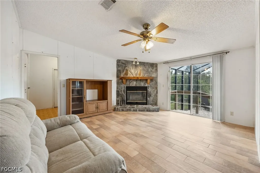 10550 Sharon Drive North Fort Myers FL 33917