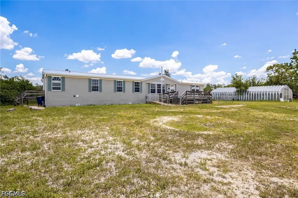 10550 Sharon Drive North Fort Myers FL 33917