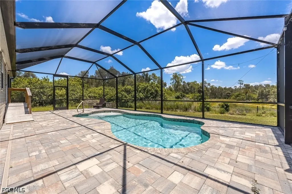 10550 Sharon Drive North Fort Myers FL 33917