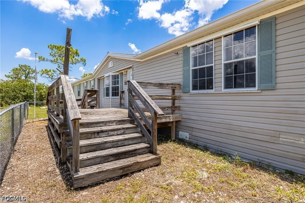 10550 Sharon Drive North Fort Myers FL 33917