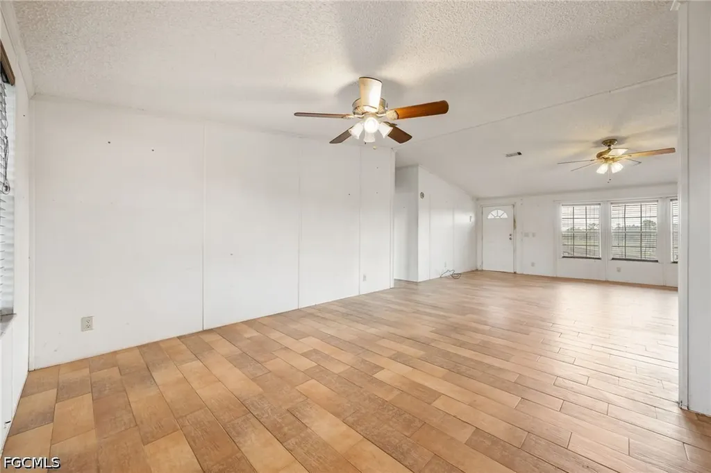 10550 Sharon Drive North Fort Myers FL 33917