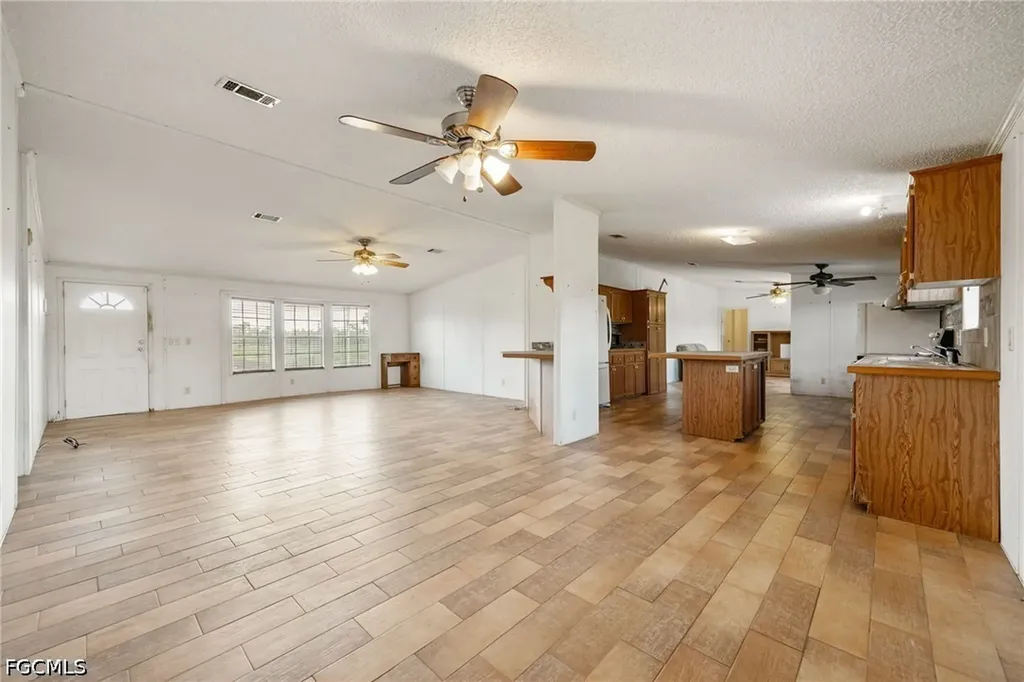 10550 Sharon Drive North Fort Myers FL 33917