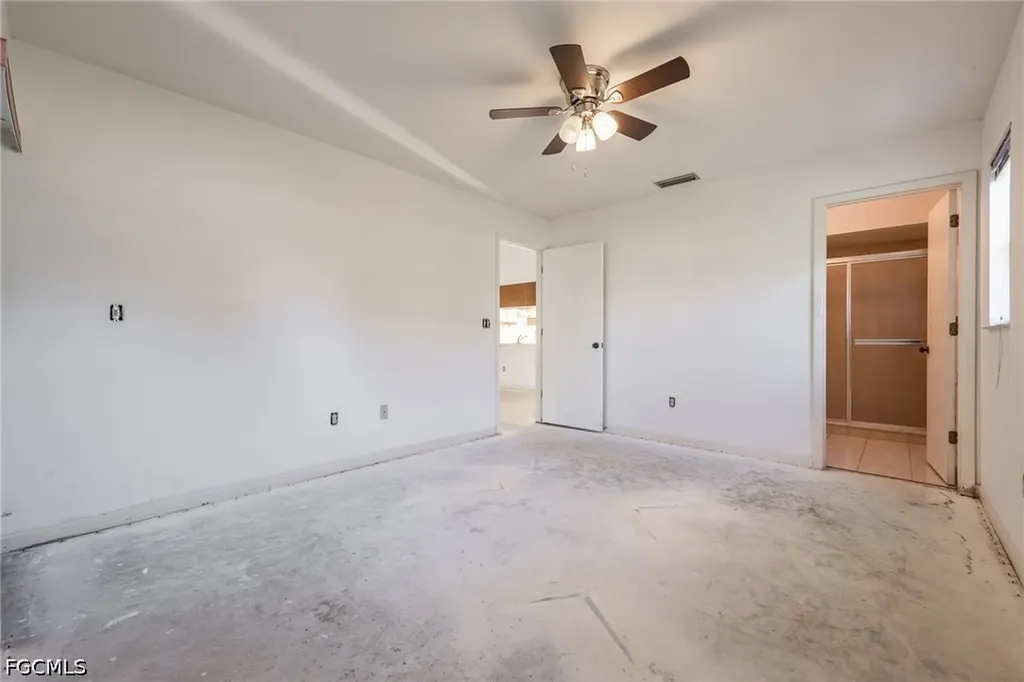 3742 SW 8th Court Cape Coral FL 33914
