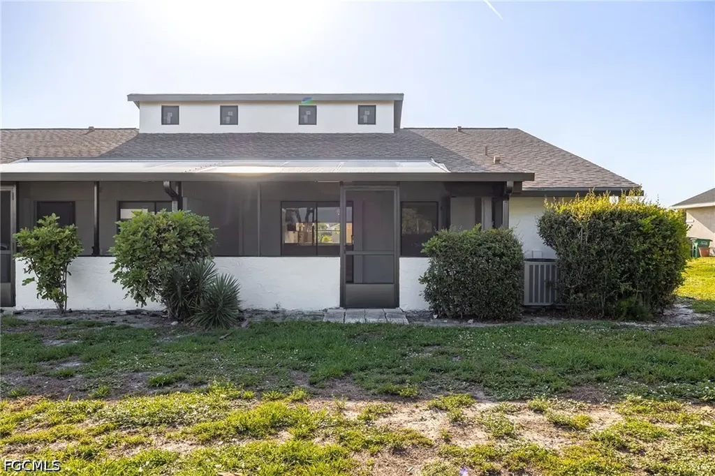 3742 SW 8th Court Cape Coral FL 33914