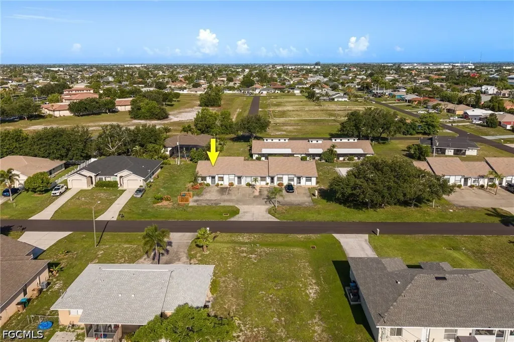 3742 SW 8th Court Cape Coral FL 33914