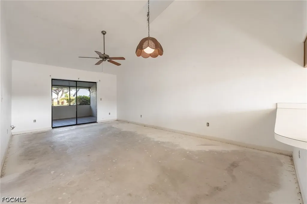 3742 SW 8th Court Cape Coral FL 33914