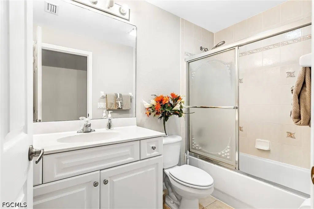 2014 NW 25th Place Cape Coral FL 33993