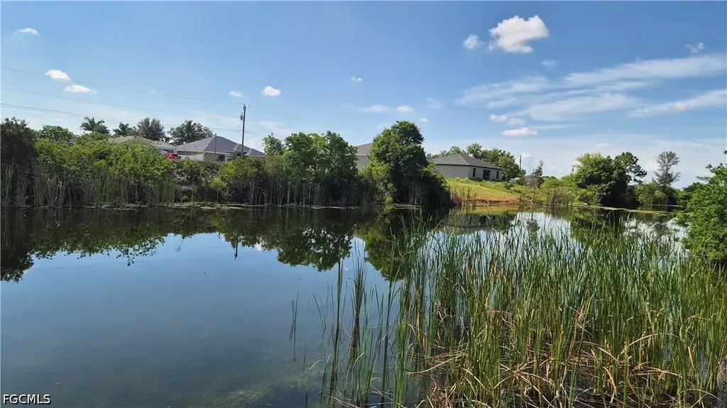 1809 NW 7th Avenue Cape Coral FL 33993