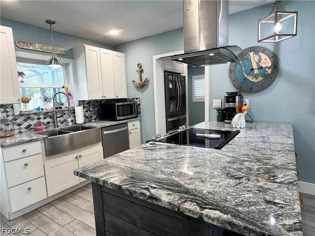 3772 Tropical Point Drive St. James City FL 33956