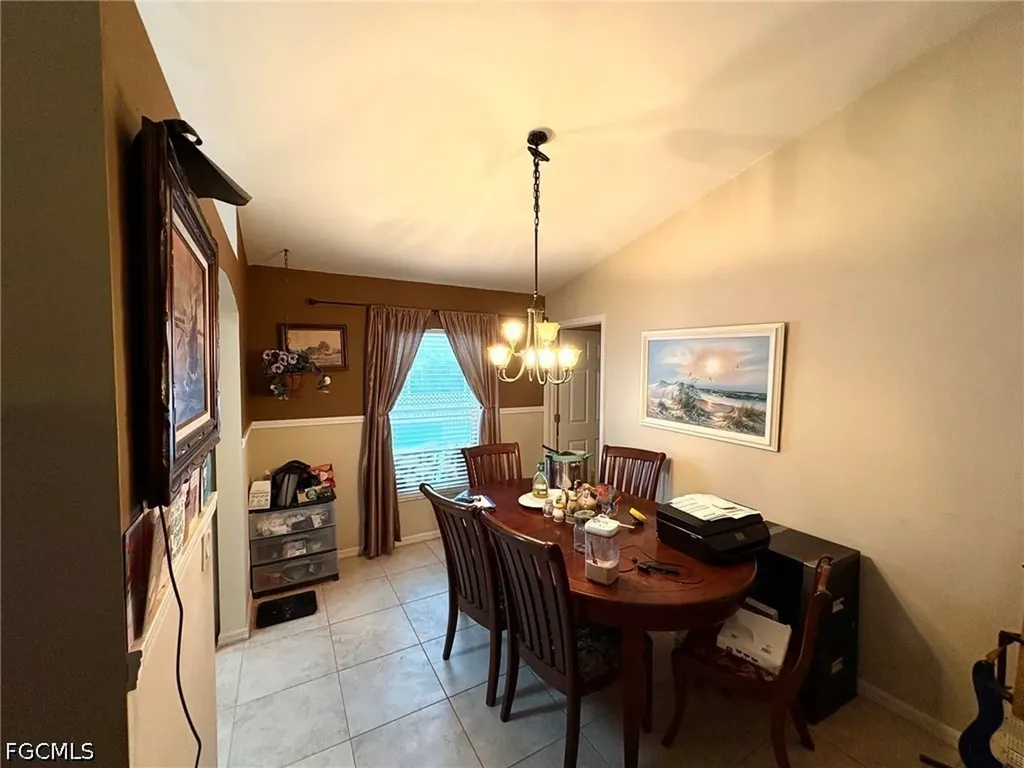 1326 NE 1st Avenue Cape Coral FL 33909