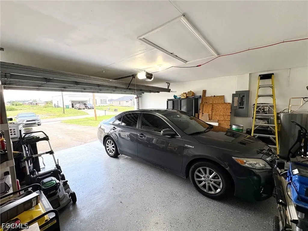 1326 NE 1st Avenue Cape Coral FL 33909