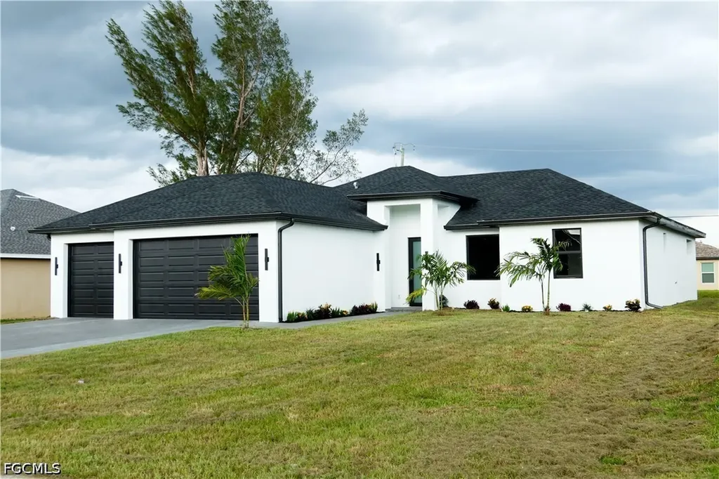 3023 SW 15th Avenue Cape Coral FL 33914