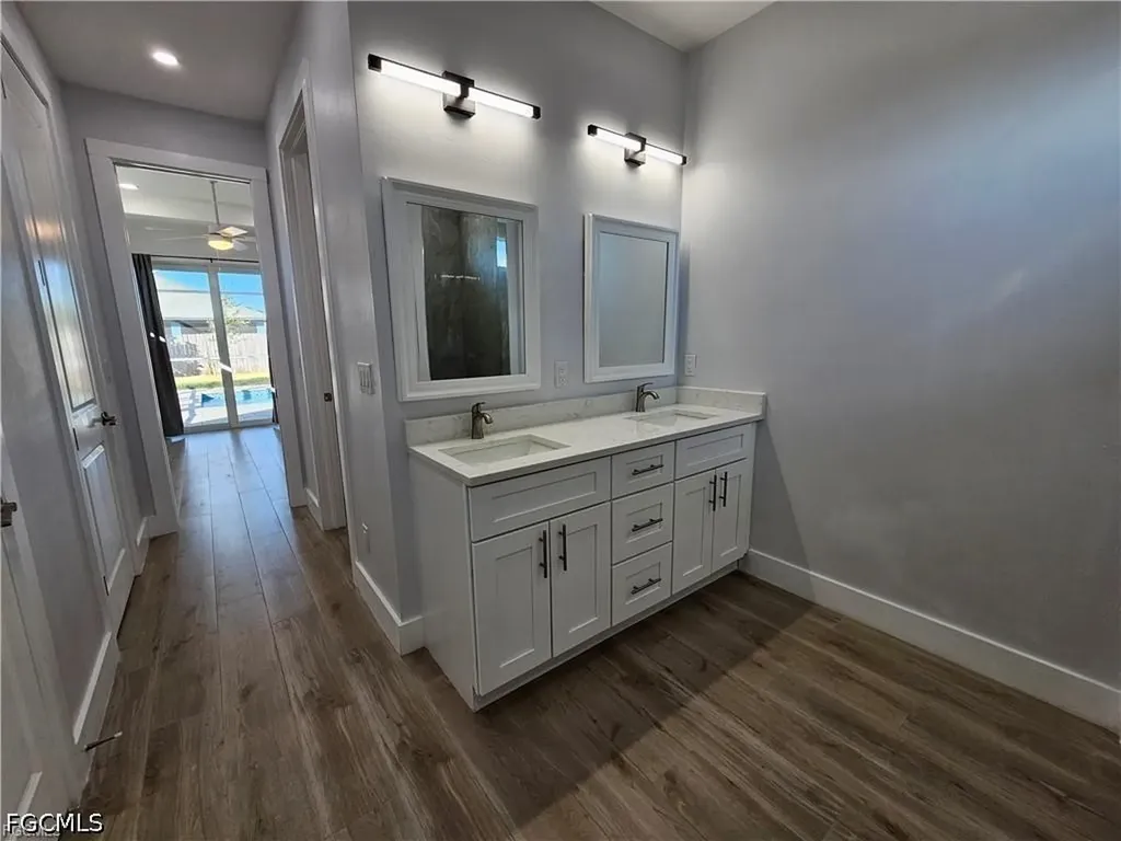 1425 NW 1st Street Cape Coral FL 33993
