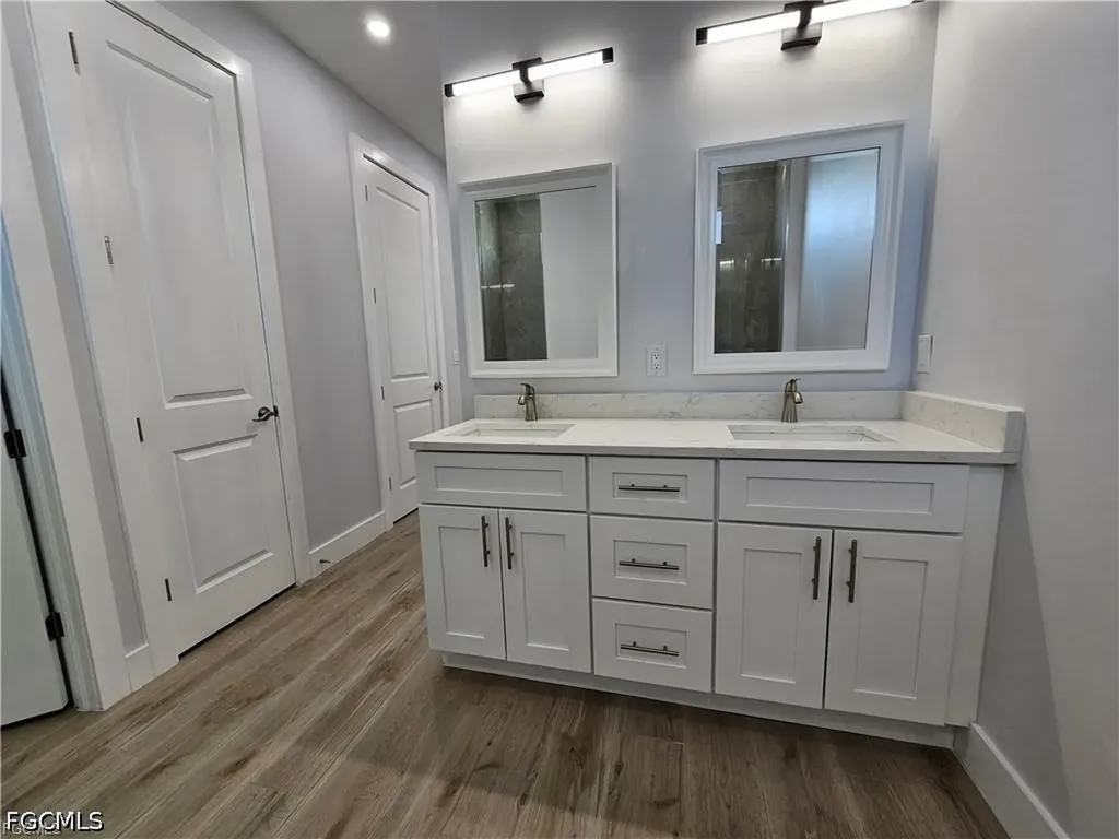 1425 NW 1st Street Cape Coral FL 33993