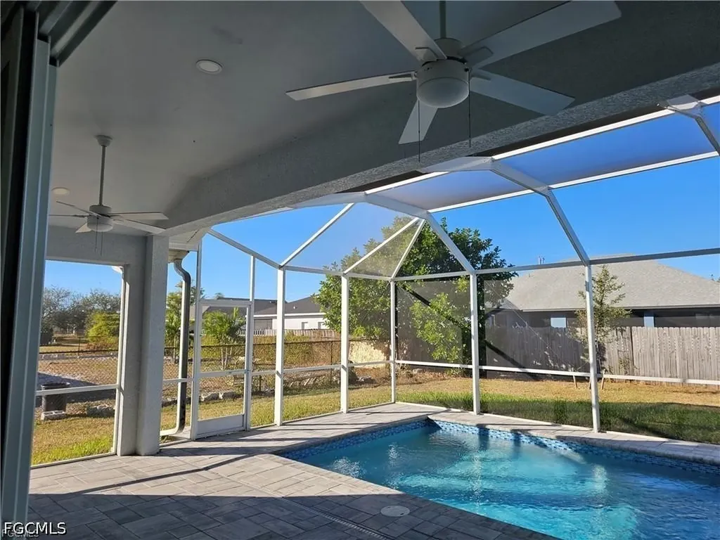 1425 NW 1st Street Cape Coral FL 33993