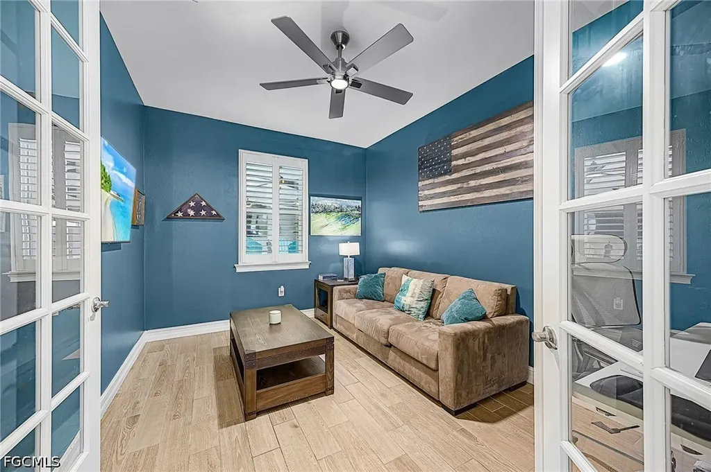 1207 NW 4th Street Cape Coral FL 33993