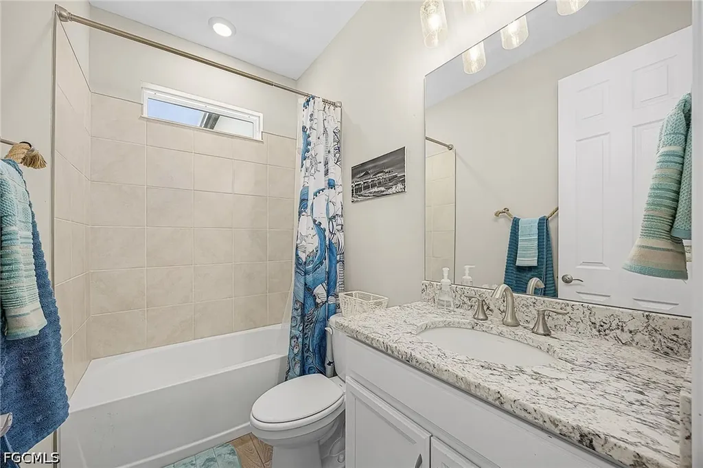 1207 NW 4th Street Cape Coral FL 33993